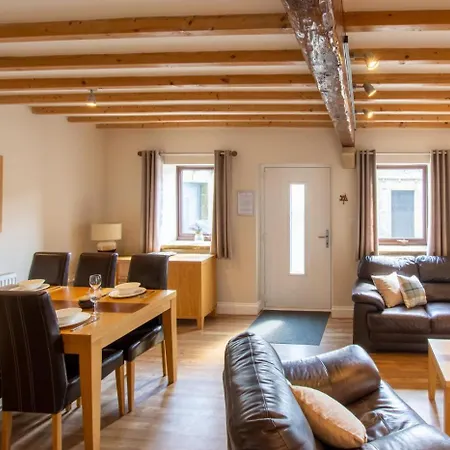 Holiday home 2 Bed In Oc-ds239 *