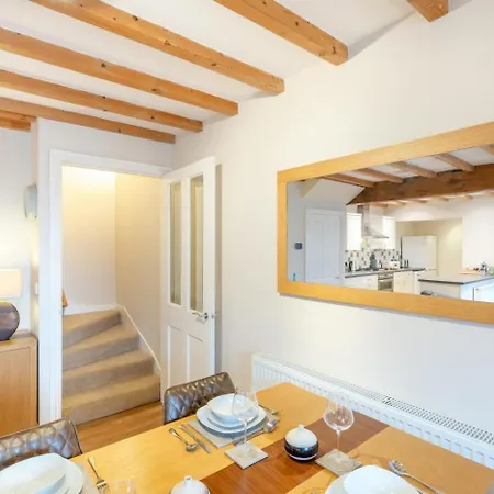2 Bed In Oc-ds239 Holiday home